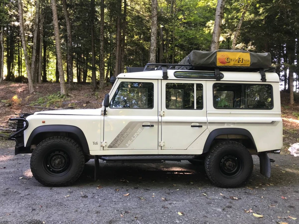 1994 Land Rover Defender 110 - Image 4 of 24