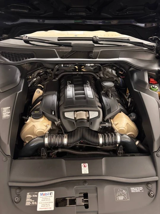 2011 Porsche 958 Cayenne Turbo - Image 8 of 17