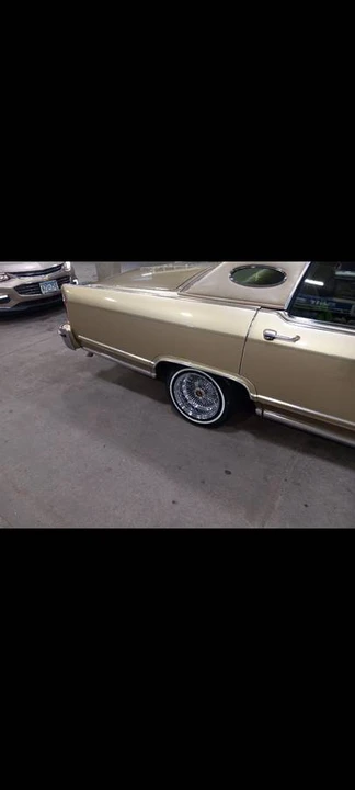 1979 Lincoln Continental 5th Gen - Image 16 of 24