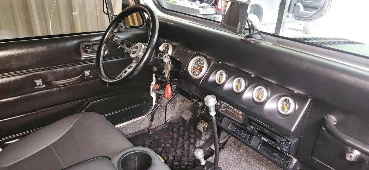 1989 Jeep YJ Wrangler - Image 17 of 18