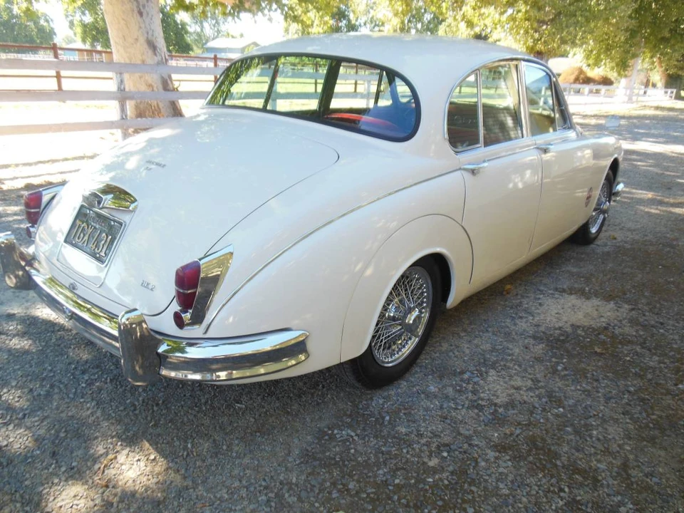 1963 Jaguar Mark II - Image 3 of 7