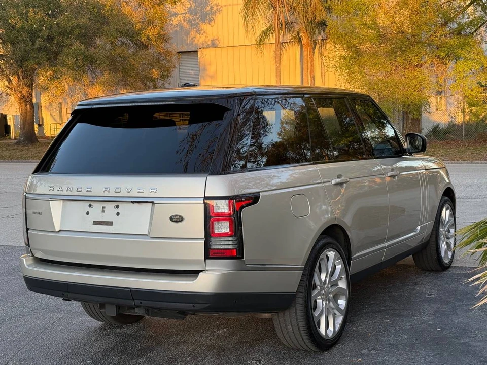 2014 Land Rover Range Rover L405 - Image 13 of 24