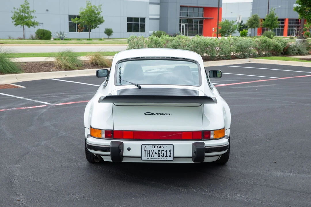 1989 Porsche 911 Carrera 3.2 - Image 19 of 31