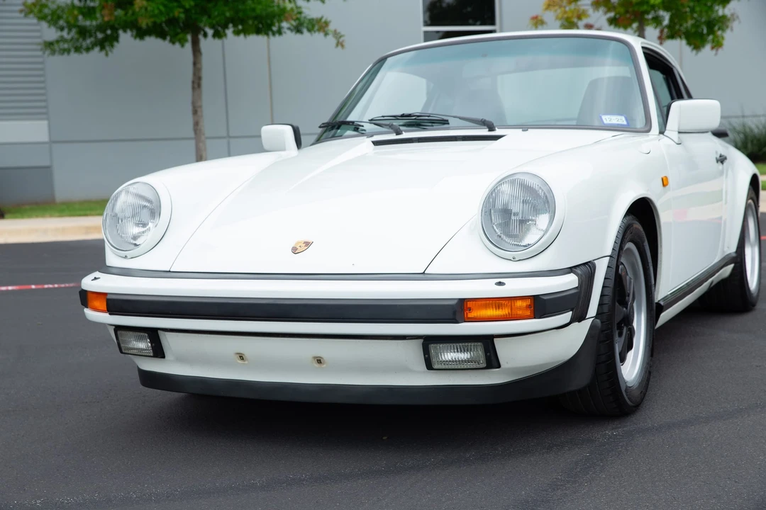 1989 Porsche 911 Carrera 3.2 - Image 8 of 31