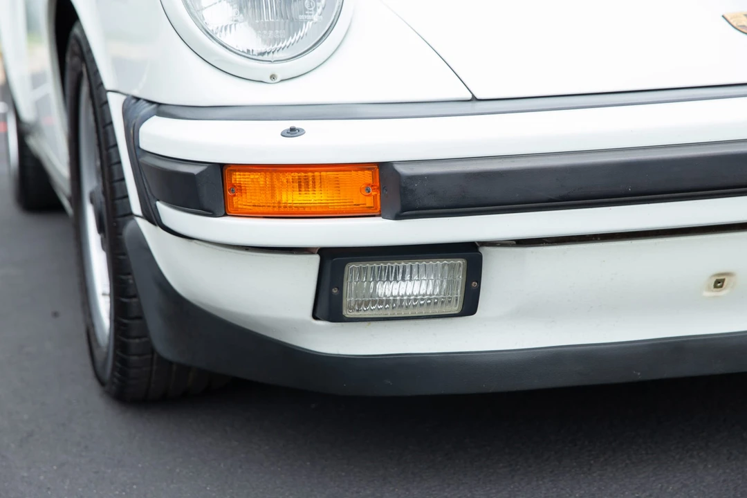 1989 Porsche 911 Carrera 3.2 - Image 30 of 31