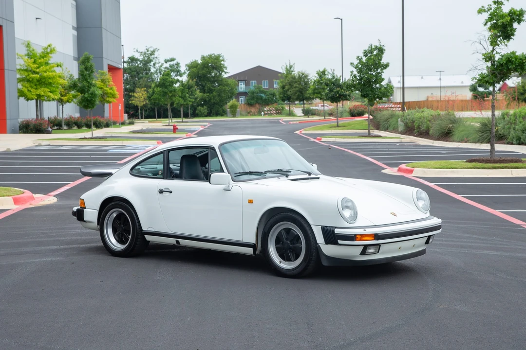 1989 Porsche 911 Carrera 3.2 - Image 12 of 31