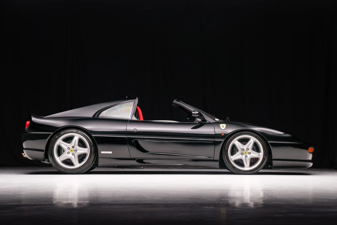 1998 Ferrari F355 GTS - Image 18 of 31