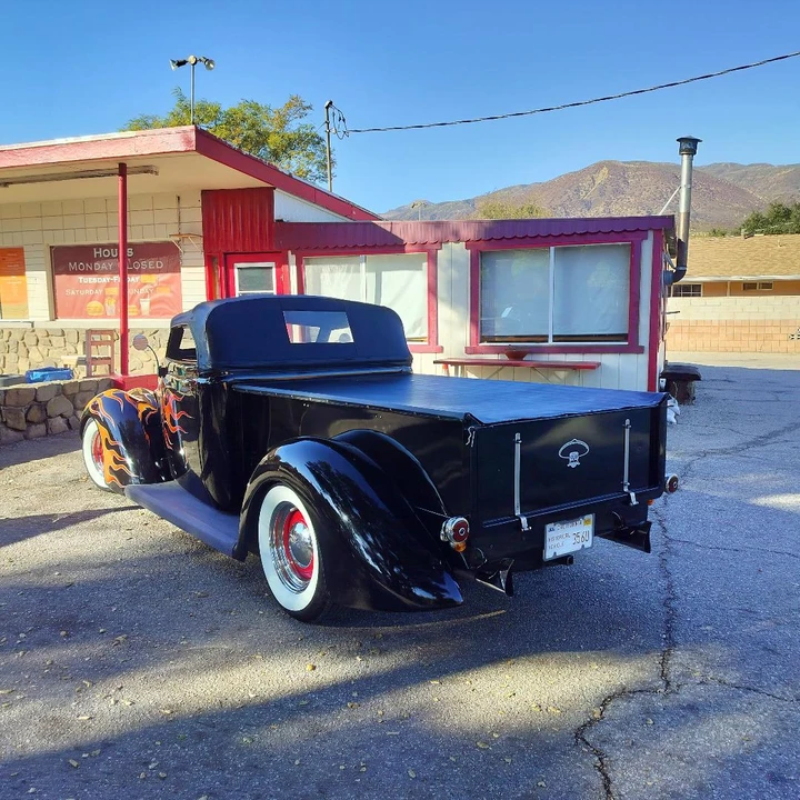 Ford Pickup (1937-1939) - Image 2 of 31