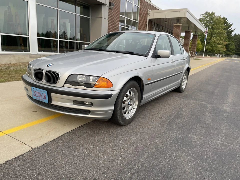 1999 BMW E46 3 Series - Image 2 of 31