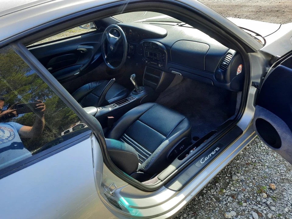 2002 Porsche 996 Carrera - Image 5 of 9