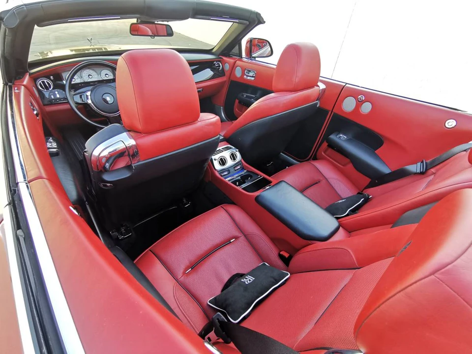 2017 Rolls-Royce Dawn - Image 10 of 24