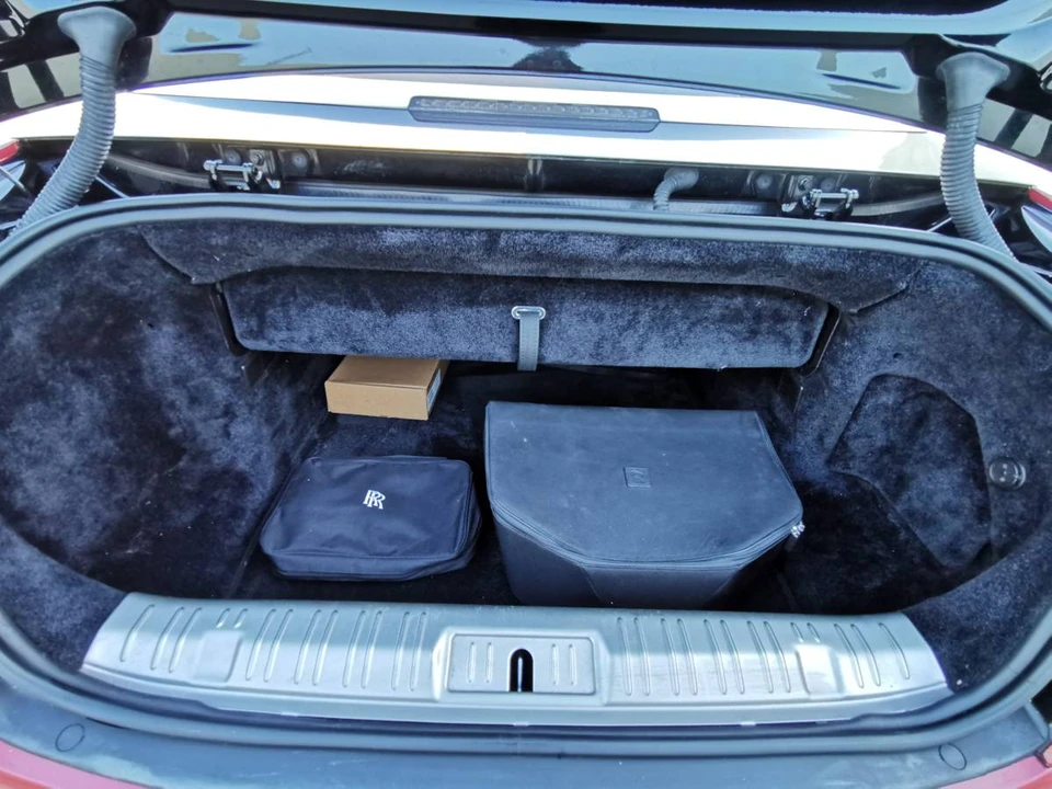 2017 Rolls-Royce Dawn - Image 11 of 24