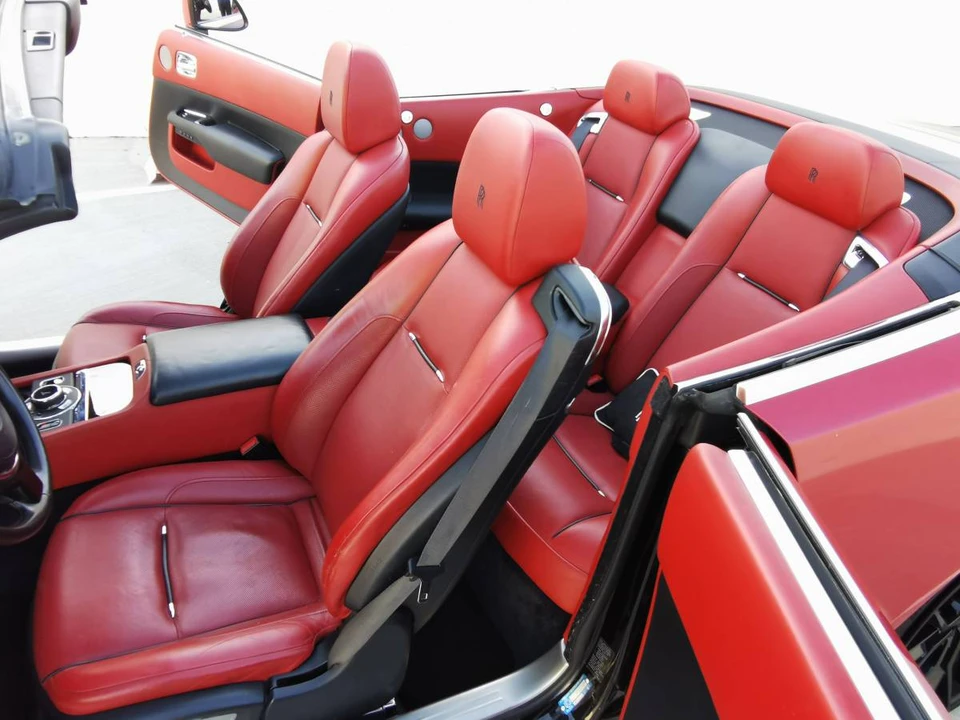 2017 Rolls-Royce Dawn - Image 15 of 24