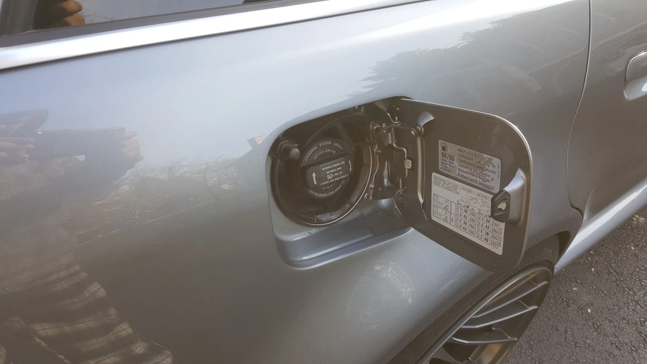 2001 Audi B5 S4 - Image 18 of 31