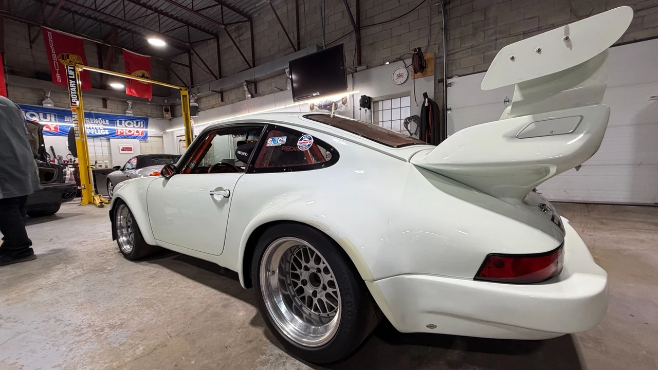 1974 Porsche 911 Carrera RS 3.0 - Image 13 of 31