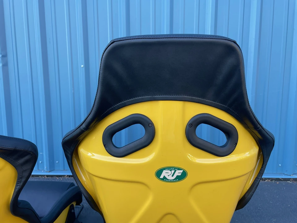 Parts & Memorabilia Seats & Interior - Image 21 of 31