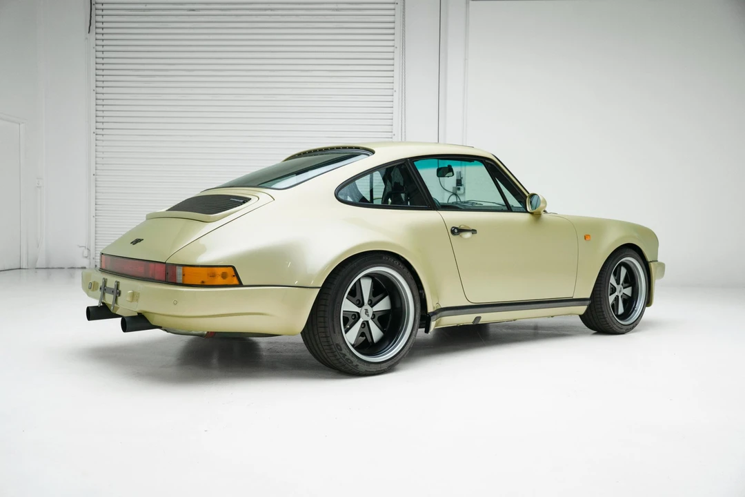1987 Porsche 911 Carrera 3.2 - Image 9 of 31