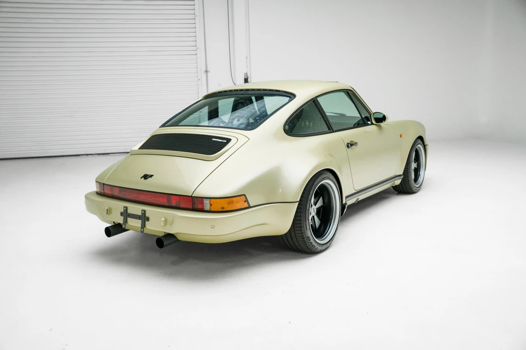 1987 Porsche 911 Carrera 3.2 - Image 21 of 31