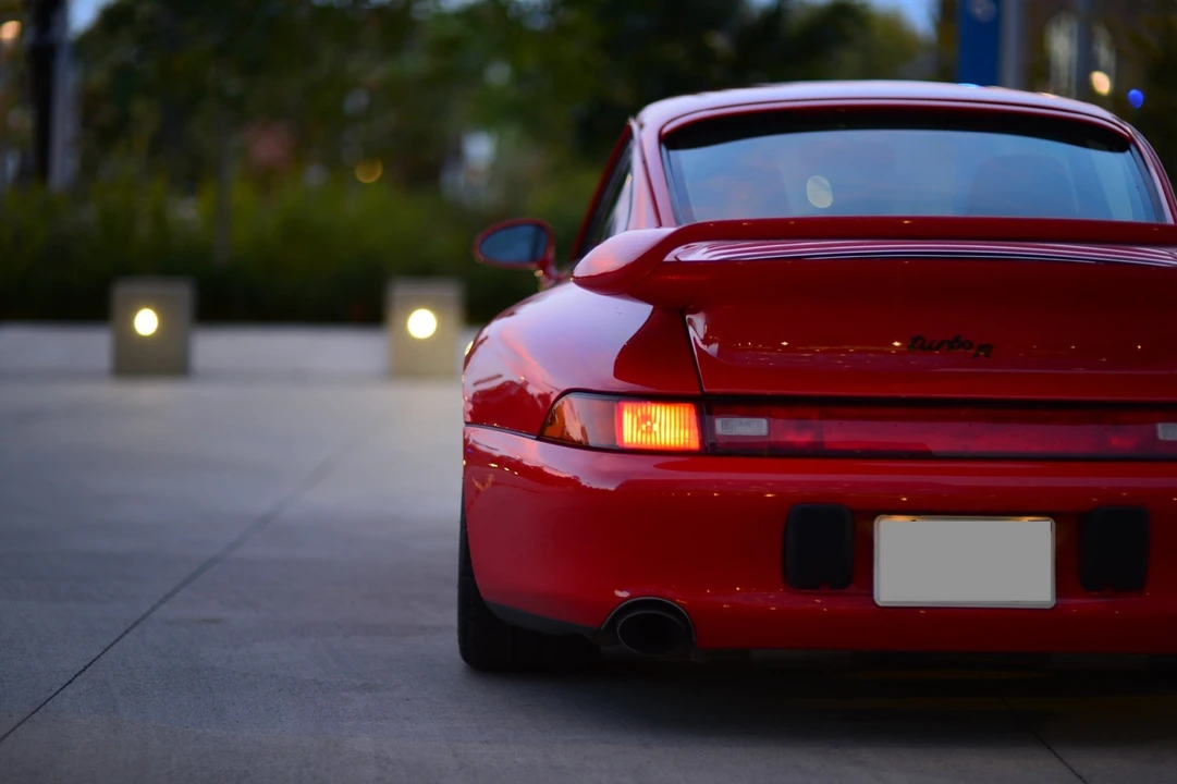1997 Porsche 993 Carrera 4S - Image 29 of 31