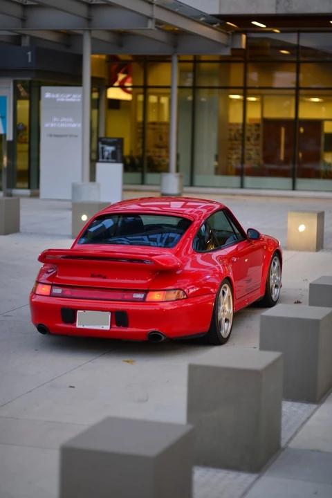 1997 Porsche 993 Carrera 4S - Image 10 of 31