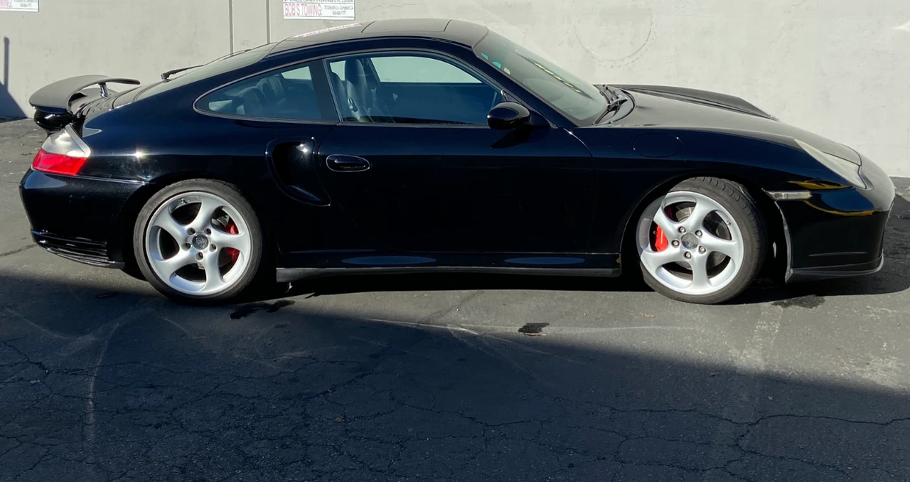 2001 Porsche 996 Turbo - Image 4 of 31