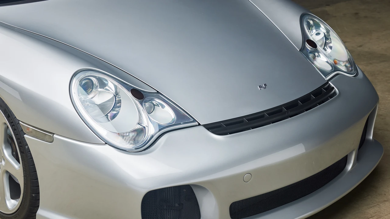 2002 Porsche 996 Turbo - Image 28 of 31