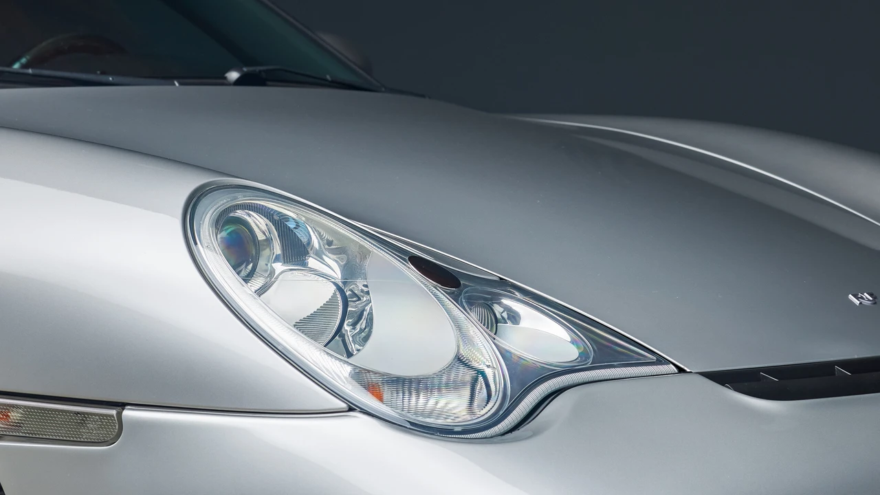 2002 Porsche 996 Turbo - Image 26 of 31