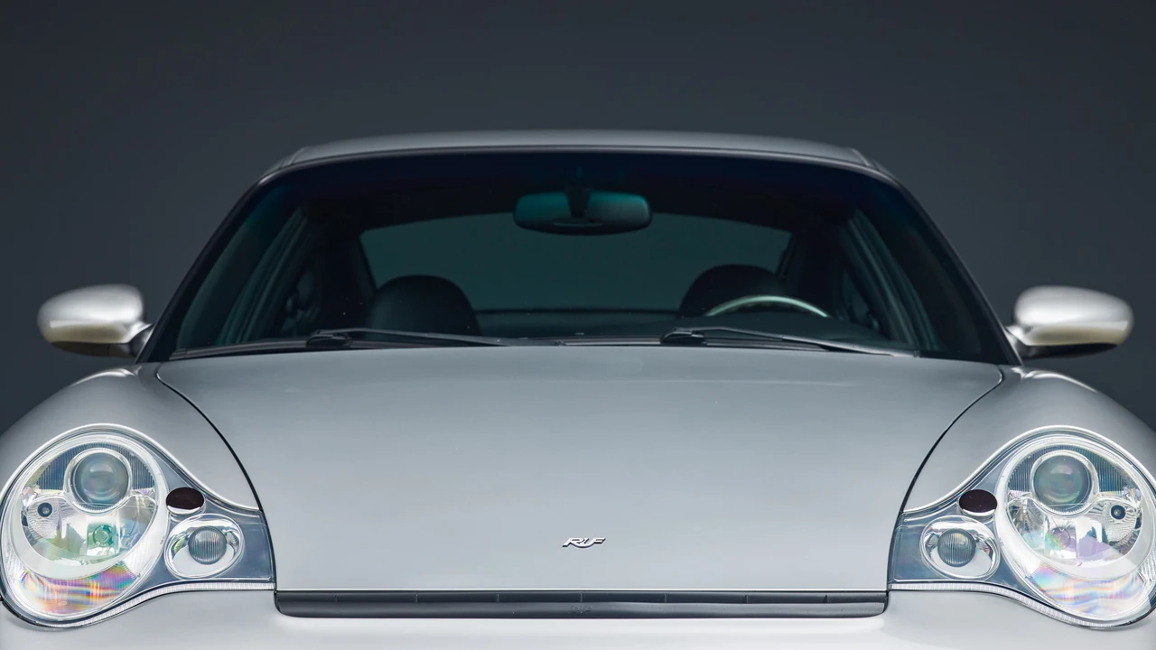 2002 Porsche 996 Turbo - Image 23 of 31