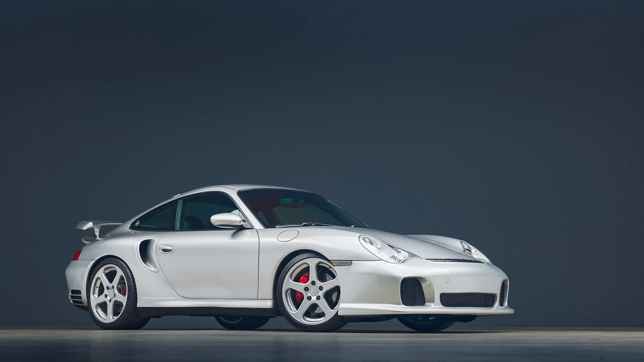 2002 Porsche 996 Turbo - Image 12 of 31