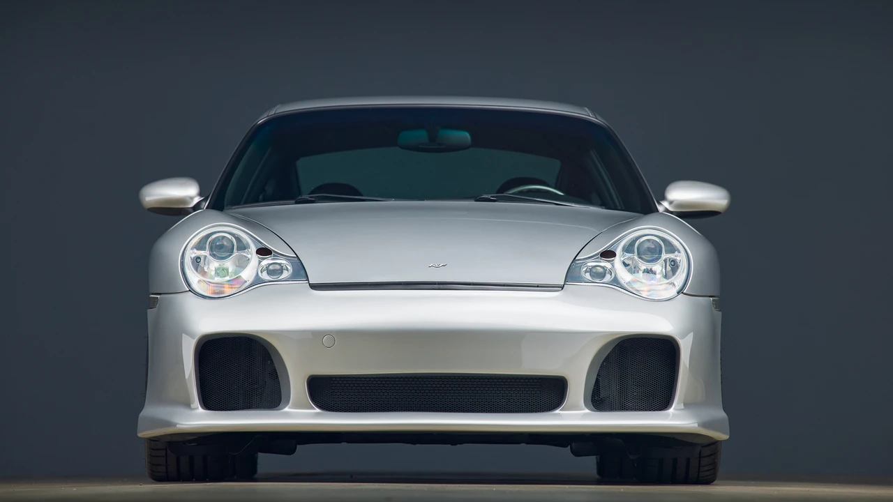 2002 Porsche 996 Turbo - Image 15 of 31