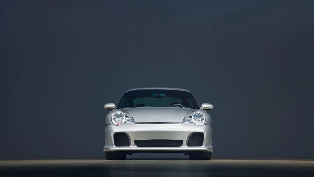 2002 Porsche 996 Turbo - Image 14 of 31