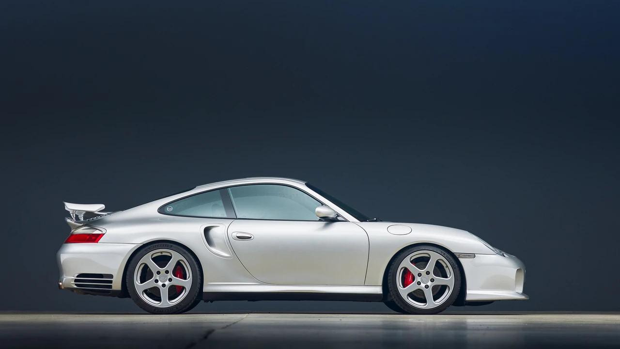 2002 Porsche 996 Turbo - Image 11 of 31