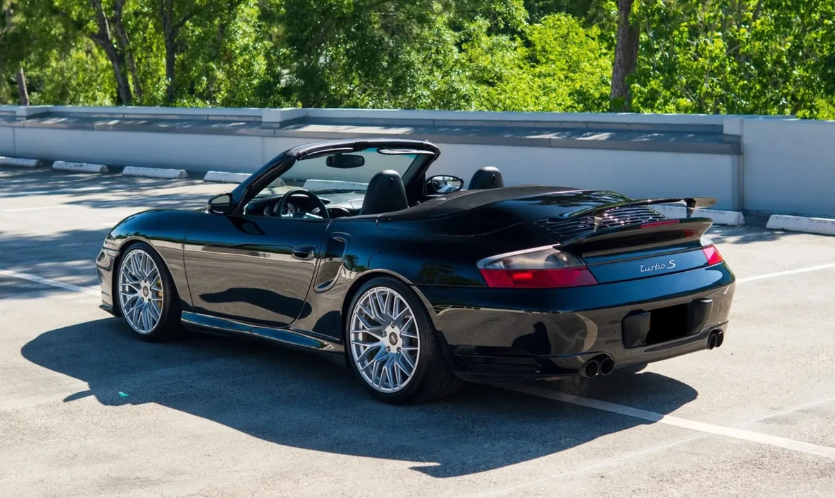 2005 Porsche 996 Turbo - Image 9 of 31