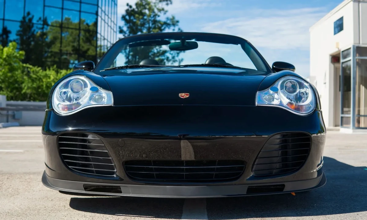 2005 Porsche 996 Turbo - Image 4 of 31