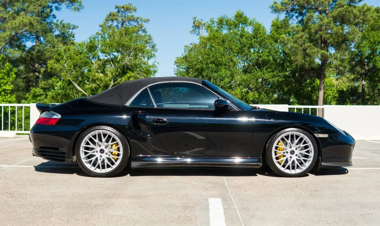 2005 Porsche 996 Turbo - Image 27 of 31