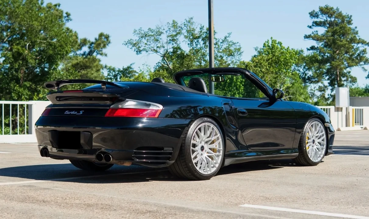 2005 Porsche 996 Turbo - Image 12 of 31