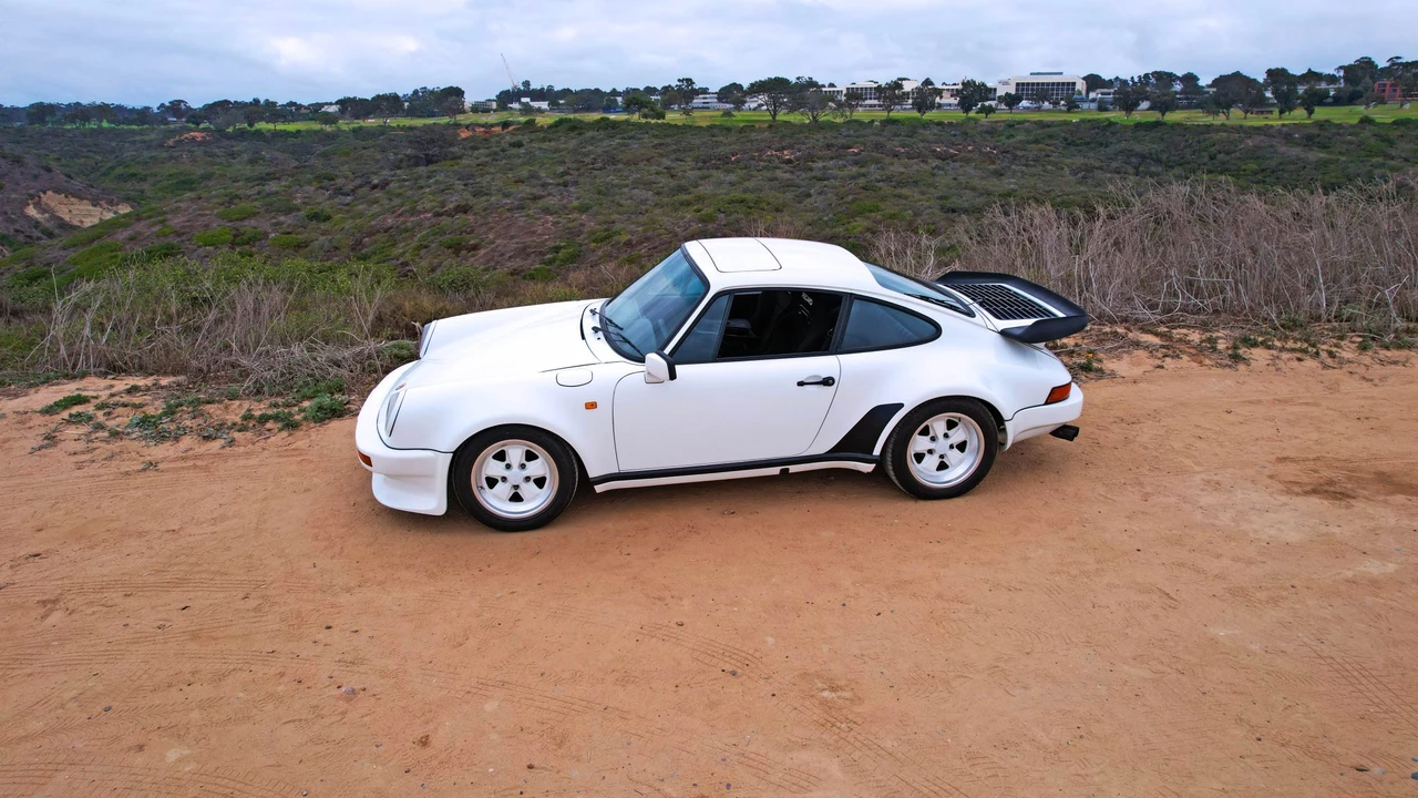 1982 Porsche 930 Turbo - Image 11 of 31