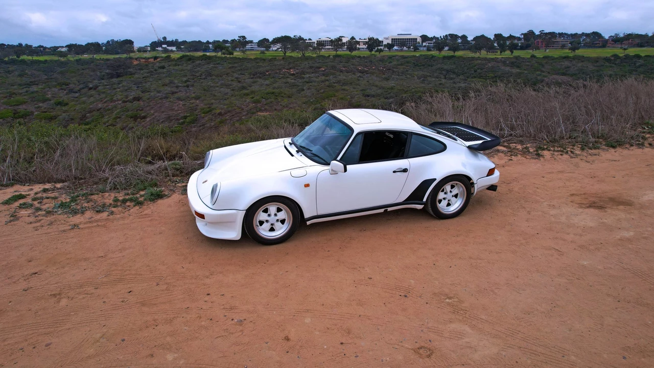 1982 Porsche 930 Turbo - Image 9 of 31