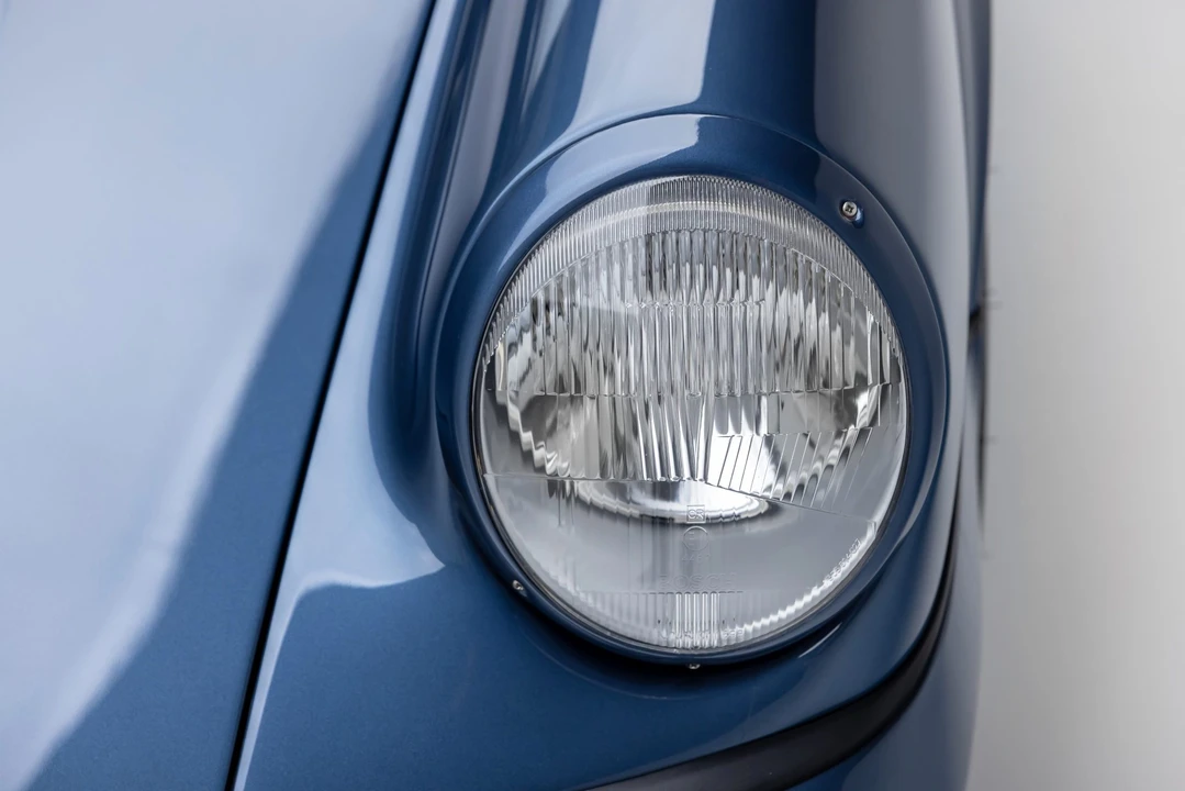 1990 Porsche 964 Carrera - Image 22 of 31