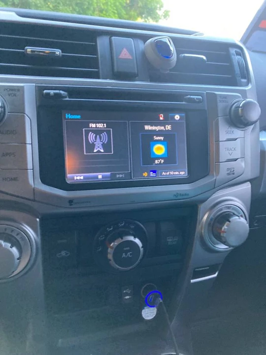 2014 Toyota 4Runner 5th Gen - Image 9 of 16