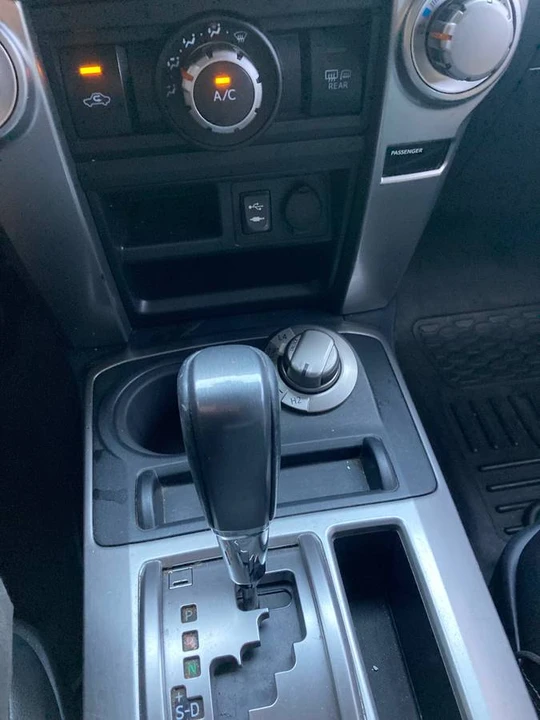 2014 Toyota 4Runner 5th Gen - Image 14 of 16