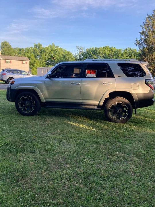 2014 Toyota 4Runner 5th Gen - Image 6 of 16