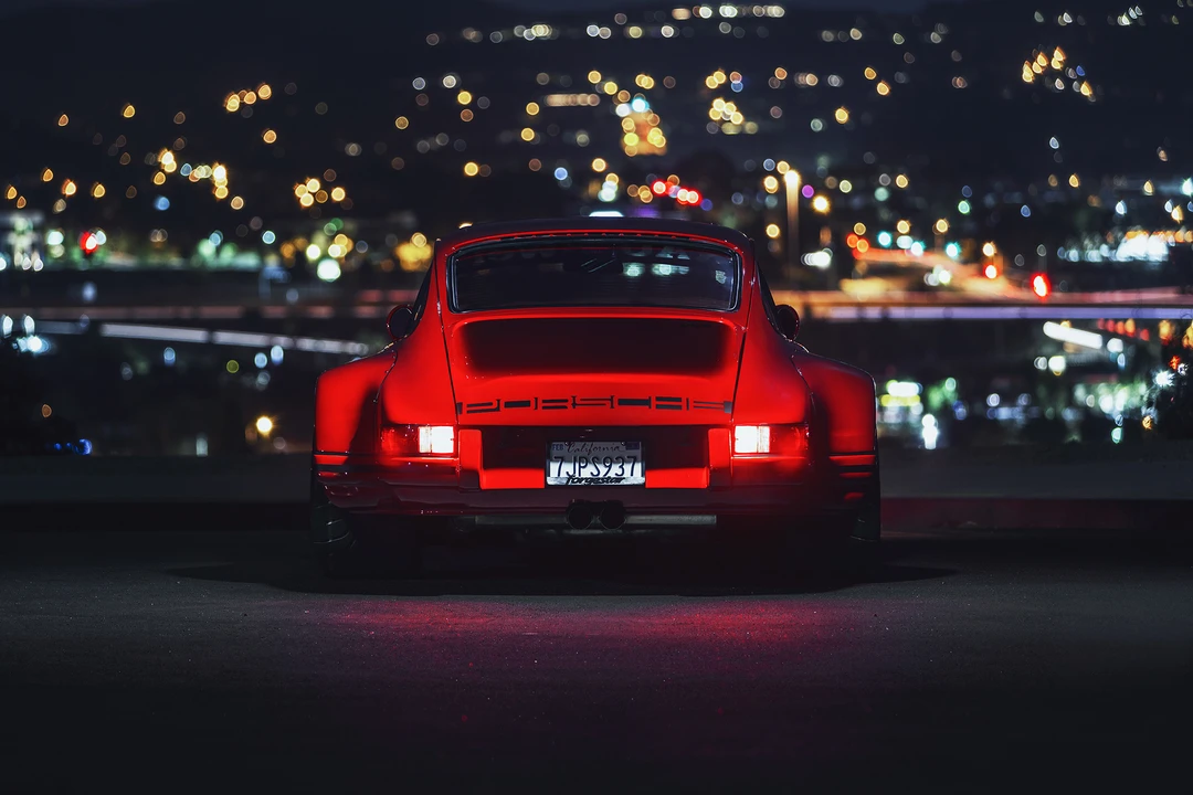 1988 Porsche 911 Carrera 3.2 - Image 18 of 31