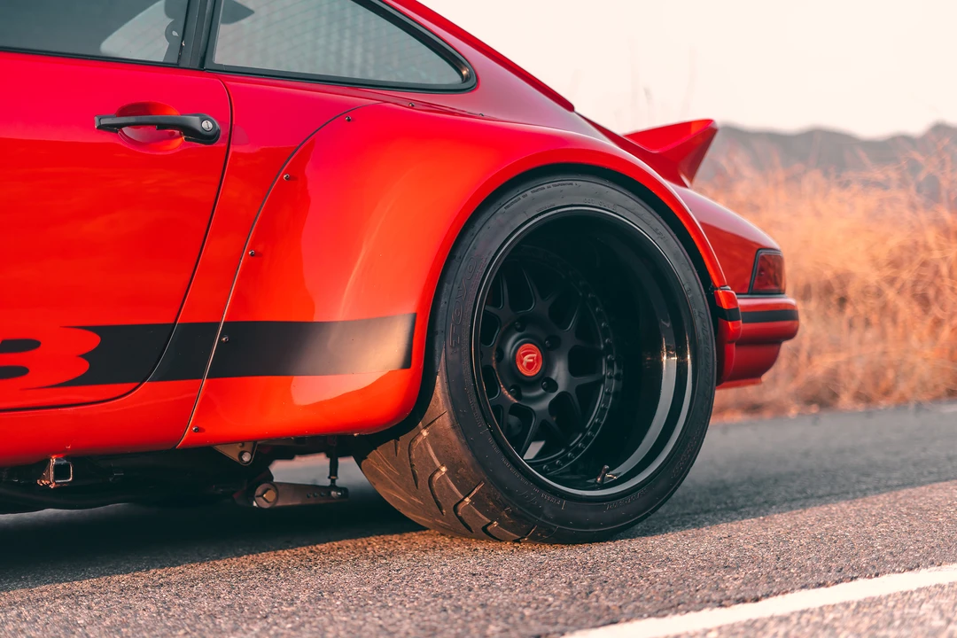 1988 Porsche 911 Carrera 3.2 - Image 25 of 31