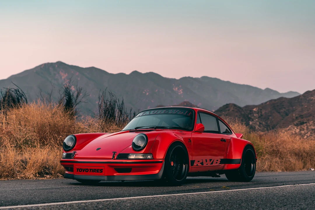 1988 Porsche 911 Carrera 3.2 - Image 4 of 31