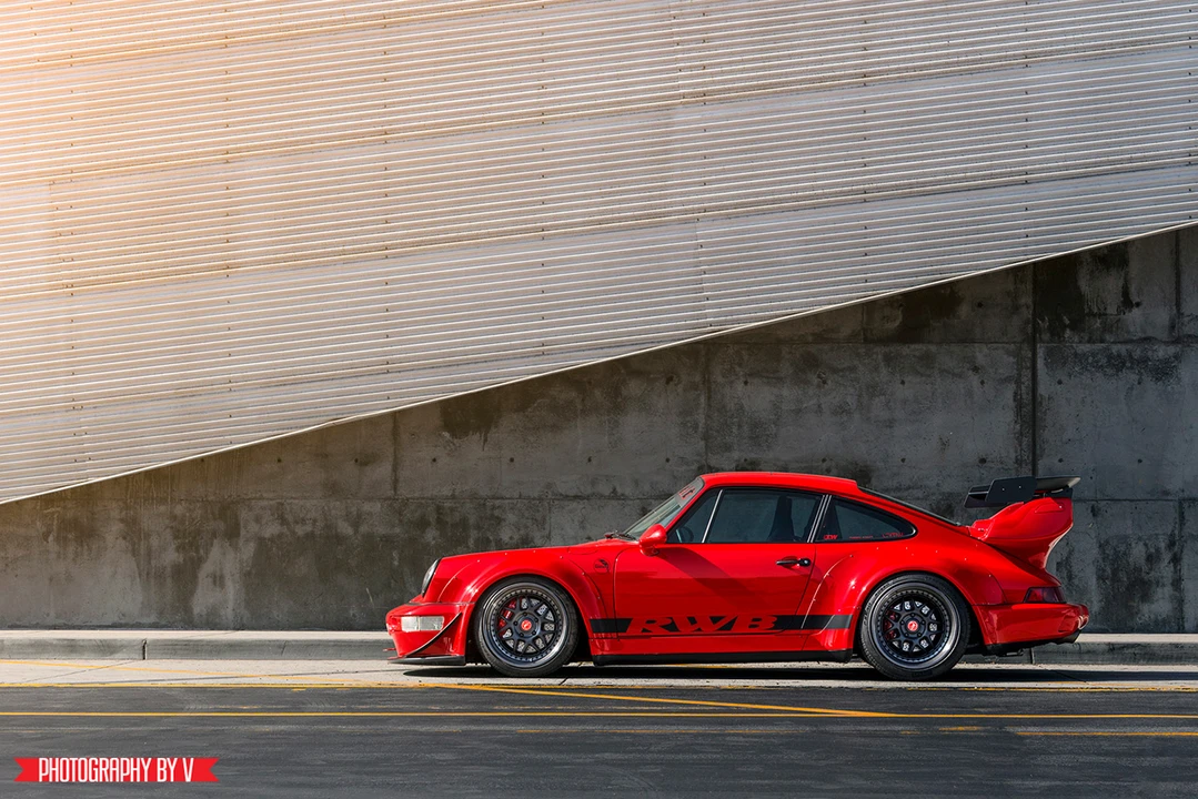 1989 Porsche 964 Carrera 4 - Image 5 of 31