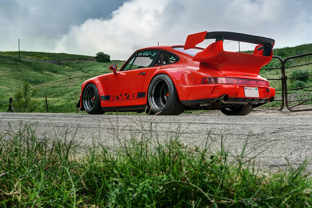 1989 Porsche 964 Carrera 4 - Image 20 of 31