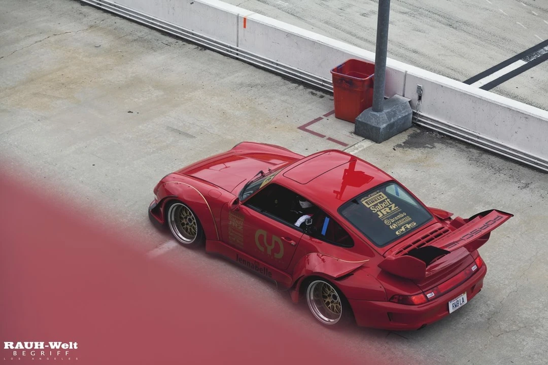 1995 Porsche 993 Carrera - Image 14 of 31