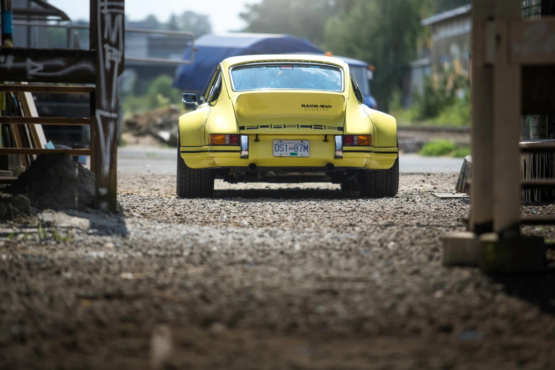 1987 Porsche 911 Carrera 3.2 - Image 18 of 31