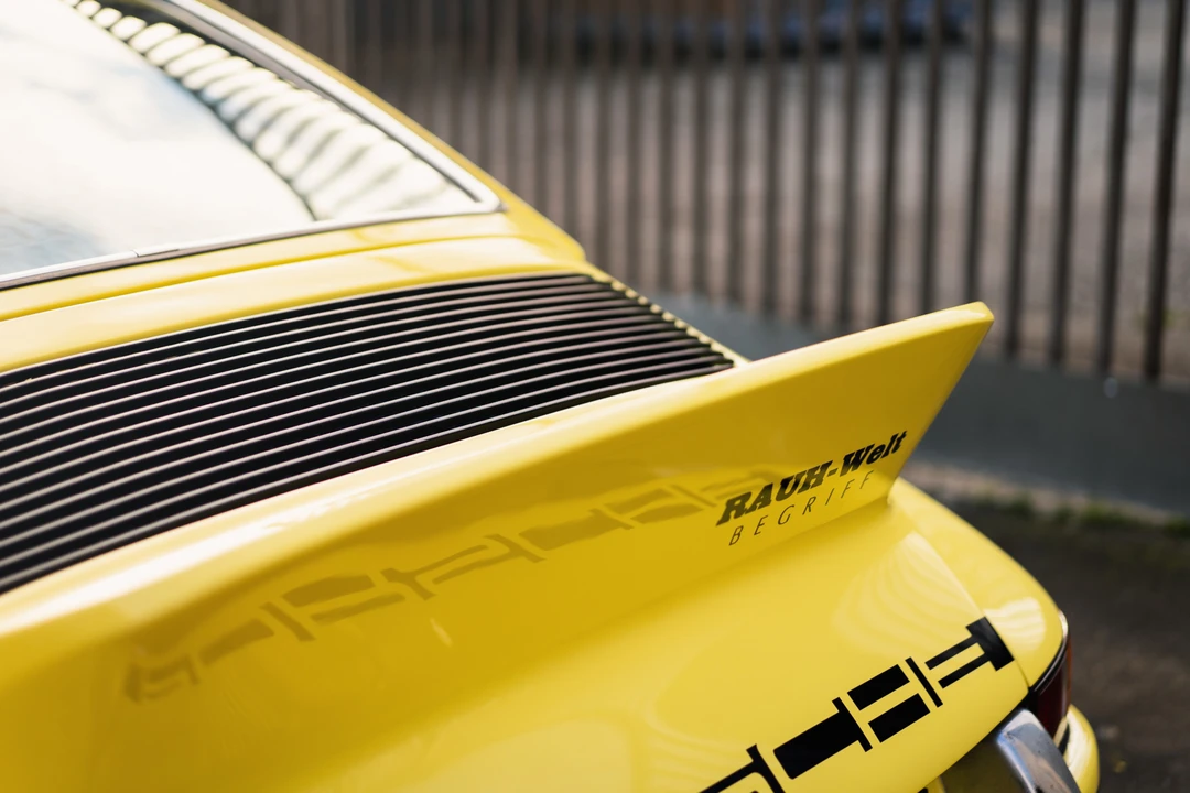 1987 Porsche 911 Carrera 3.2 - Image 29 of 31